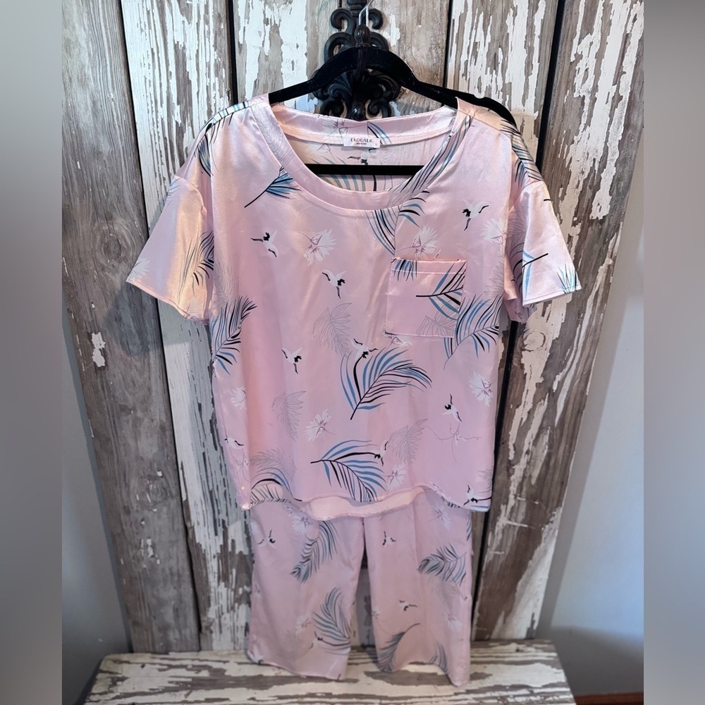 Ekouaer Crane Pajama Set Size Small Light Pink Silk Satin - Picture 4 of 10